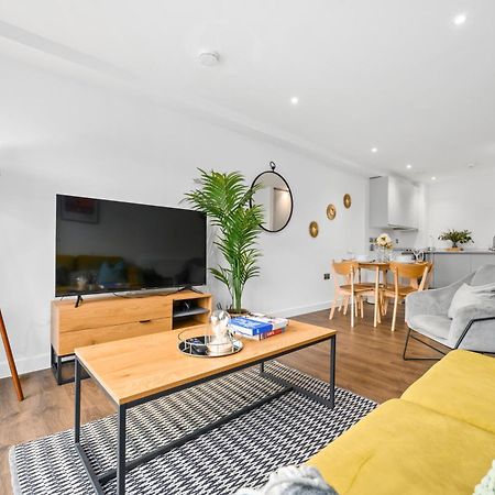 Harboview Haven Waterfront Apartment Manchester Exterior photo