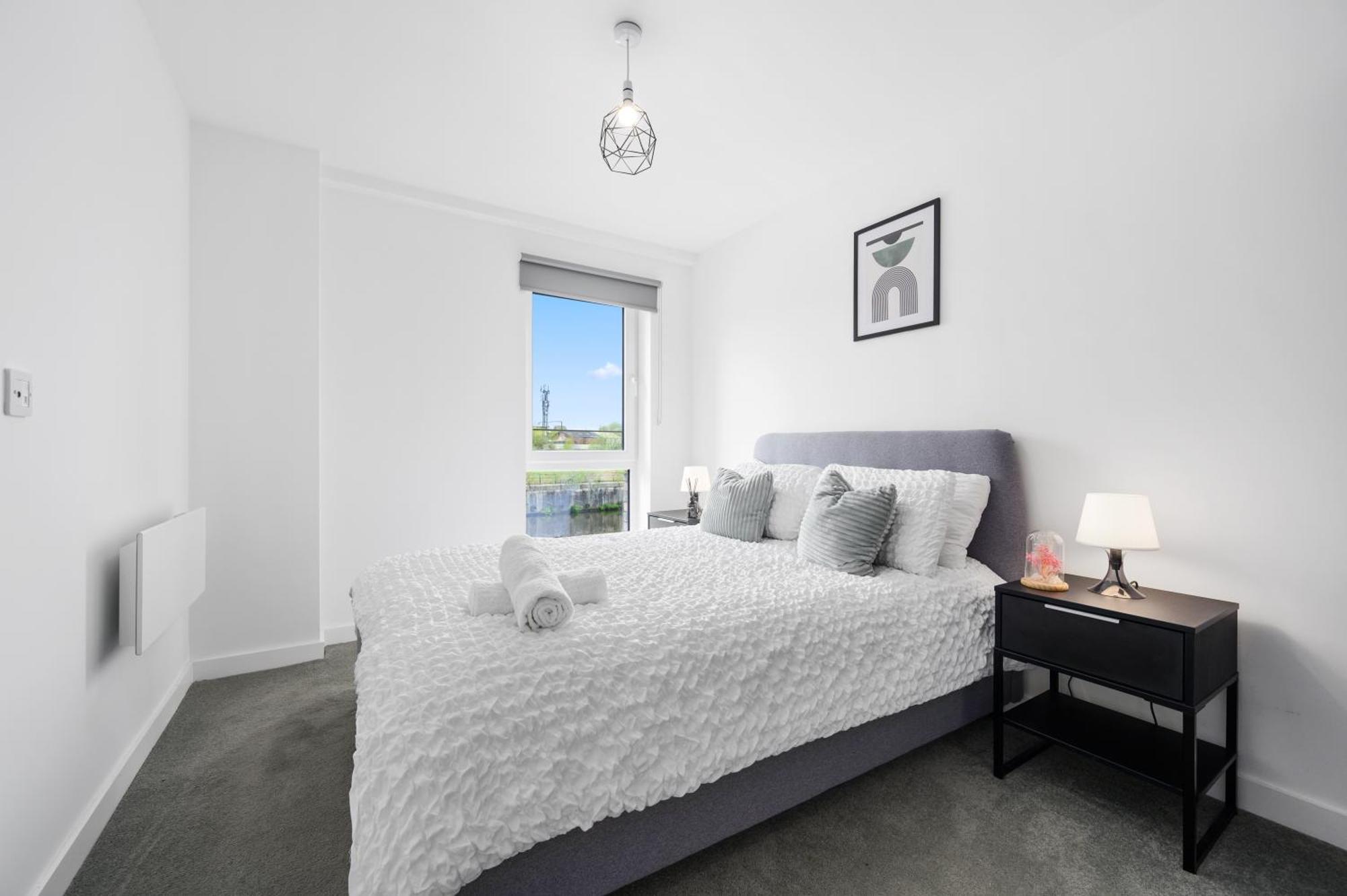Harboview Haven Waterfront Apartment Manchester Exterior photo